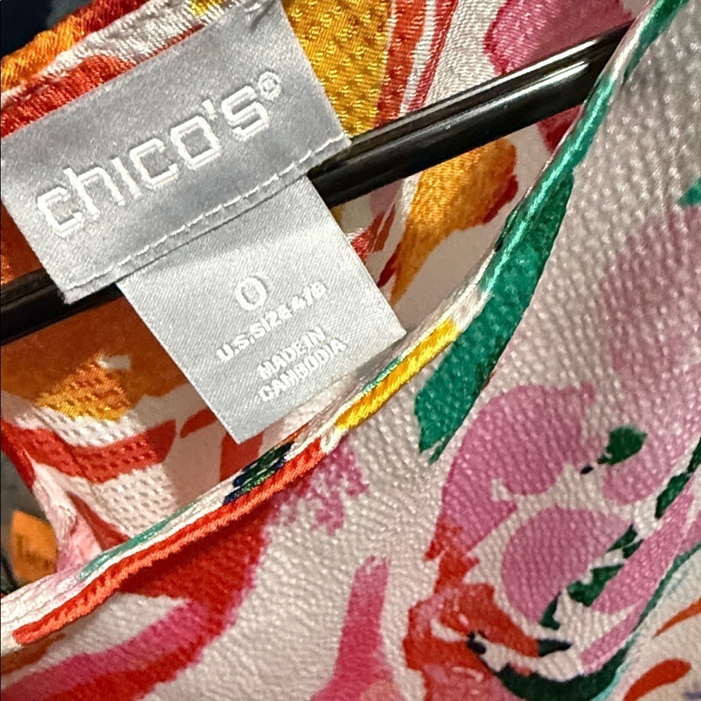 Chico's Vibrant Floral Short Sleeve Top - Picture 4 of 4